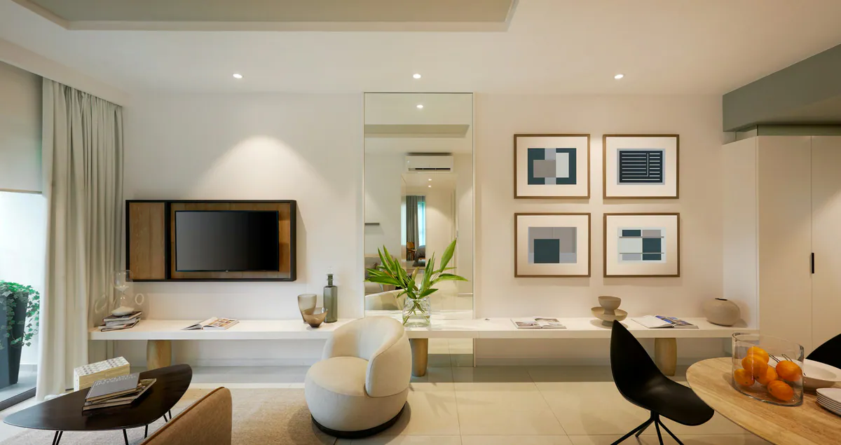 Sala com painel de TV suspenso e aparador claro